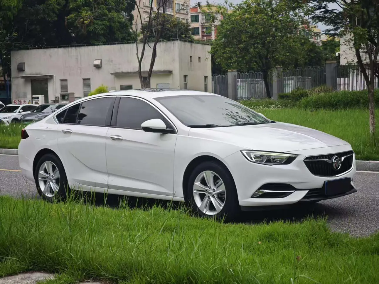 Buick Regal 20T leading type