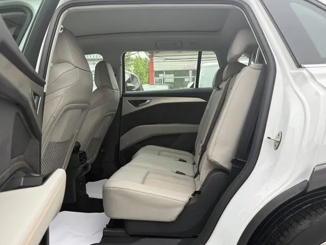Audi Audi Q5 e-tron 40 e-tron Xingyao Brocade Suit Daily Edition