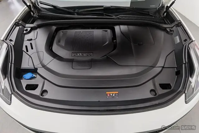 LYNK & CO Lynk 06 1.5T Jin Pro