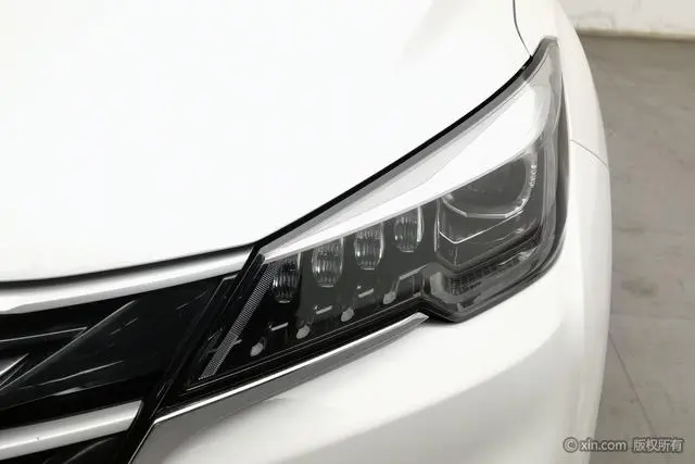 Changan Changan CS85 COUPE 1.5T dynamic version
