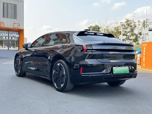 ZEEKR ZEEKR 001 Ultra-long battery life single motor WE version