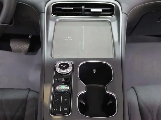 Chery Fengyun Fengyun T8 1.5T 130km Deluxe Edition