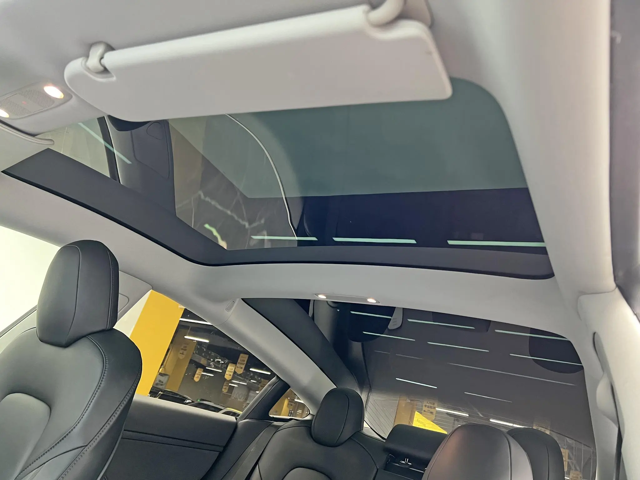 Tesla Model 3 Upgraded version of standard battery life rear drive