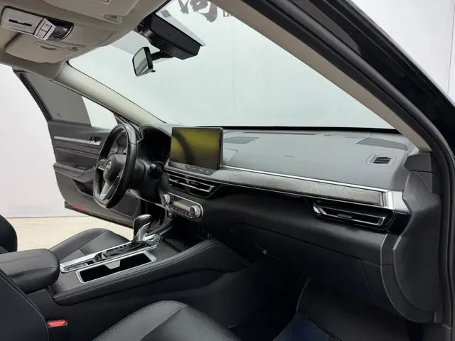 Nissan Teana 2.0L XL-TLS Enjoy Edition