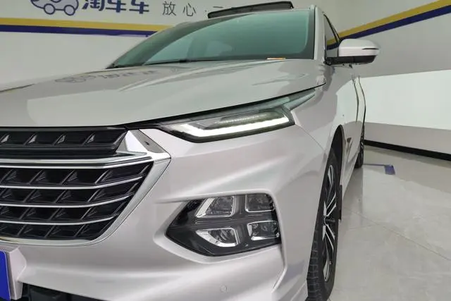 Wuling Capgemini Victory 1.5T CVT flagship type