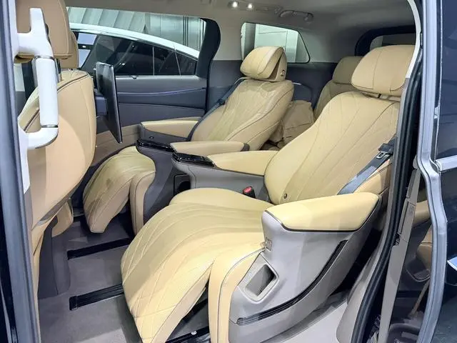 Denza Denza D9 DM 970 four-wheel drive flagship