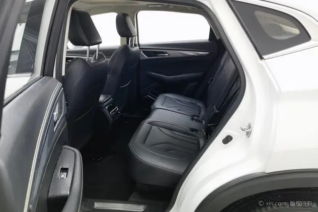 Changan Changan CS85 COUPE 1.5T dynamic version
