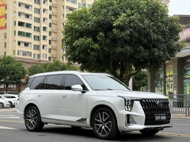 GAC Trumpchi GS8 Dual engine series 2.0TM hybrid two-wheel drive Premium Edition 7-seater