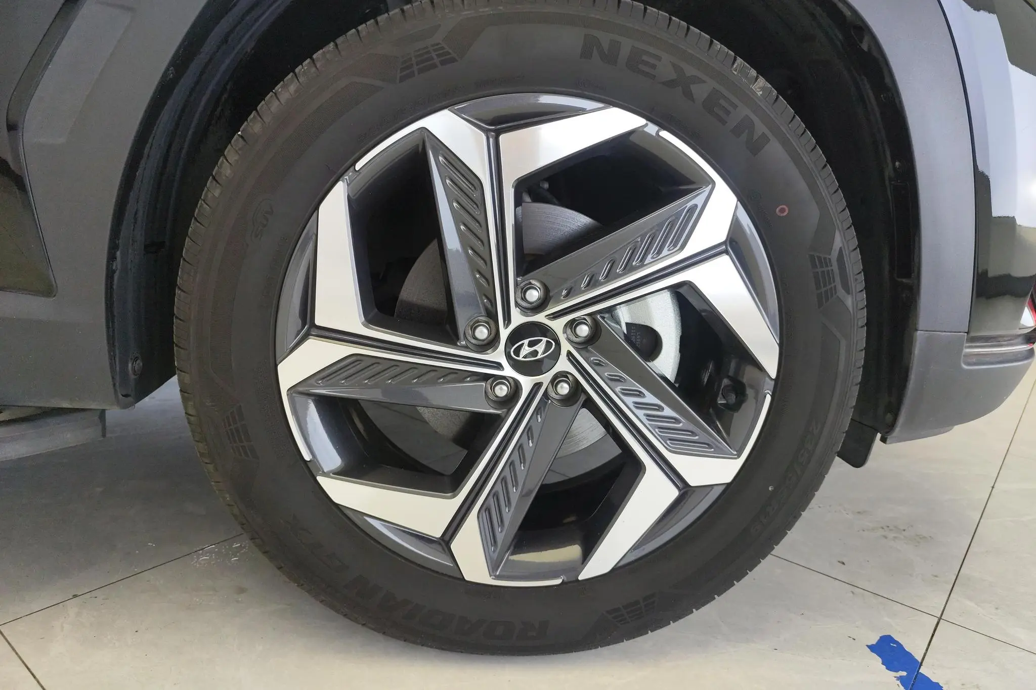 Hyundai Tucson Tucson L 1.5T DLX two-wheel drive Deluxe Edition