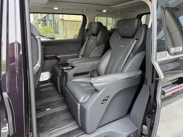 Hongqi Hongqi HQ9 PHEV Four-wheel drive Deluxe Edition