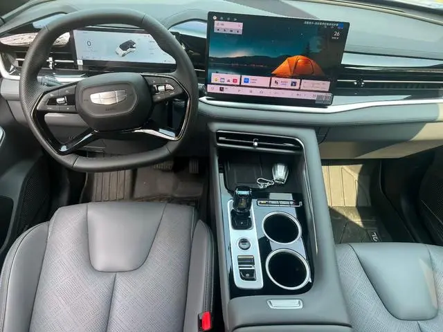 Geely Boyue 1.5TD beautiful