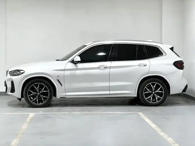 BMW BMW X3 xDrive25i M sports suit