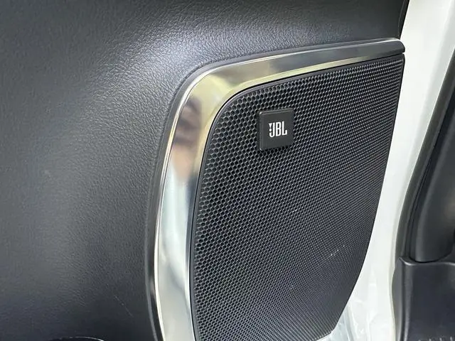 TOYOTA Wilfa Crown Dual Engine 2.5L HV Premium Edition