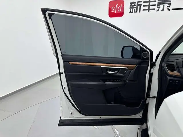 Honda Honda CR-V 240TURBO CVT two-wheel drive fashion edition