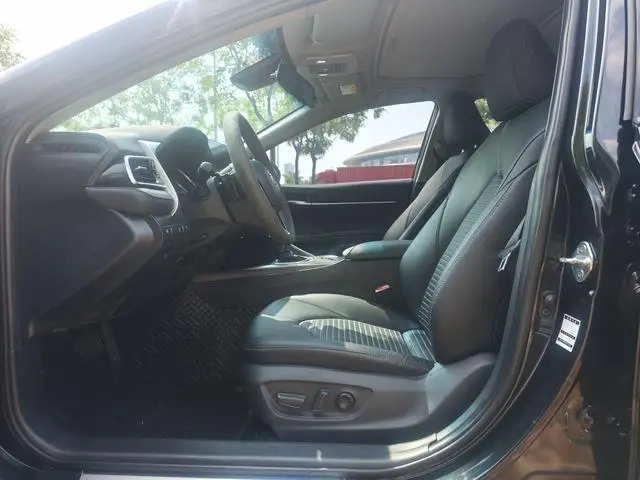 TOYOTA Camry 2.0S Knight Edition