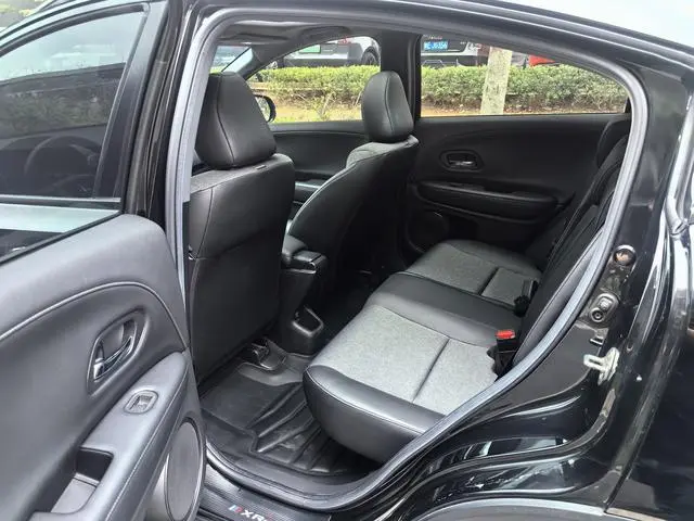Honda Honda XR-V 220TURBO CVT Deluxe Edition