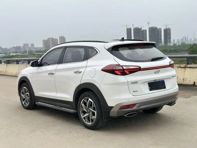 Hyundai Tucson 280TGDi dual-clutch two-wheel drive fashion version of the country VI