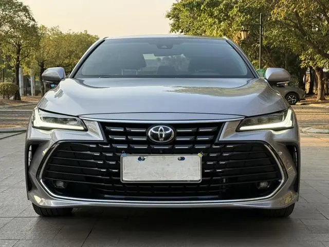 TOYOTA Asian dragon 2.0L CVT XLE Premium Edition