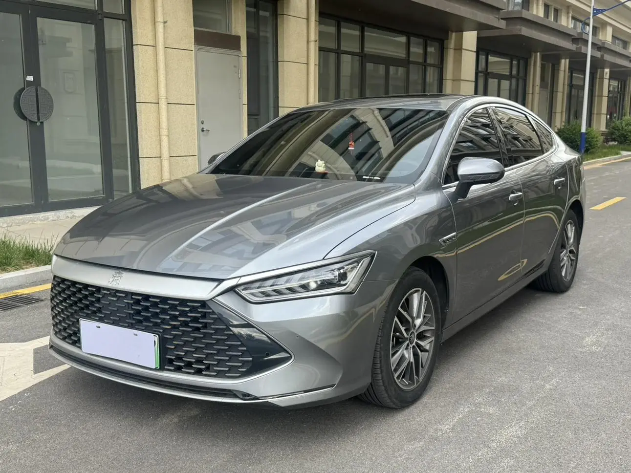 BYD Qin PLUS DM DM-i Champion Edition 55KM Transcendent Type