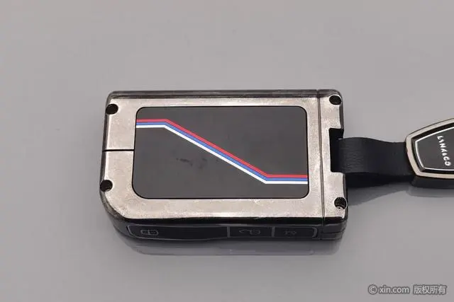LYNK & CO Lynk & Co. 06 EM-P 84KM battery life version Pro
