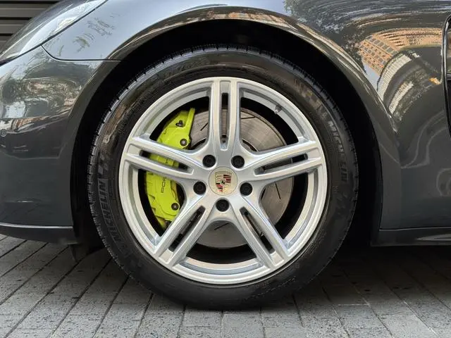Porsche Panamera E-Hybrid Panamera 4 E-Hybrid 2.9T