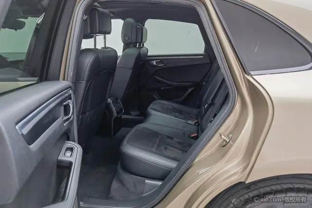 Porsche Macan Macan 2.0T
