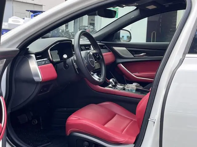 Jaguar Jaguar XFL 2.0T P250 two-wheel drive elite sports edition