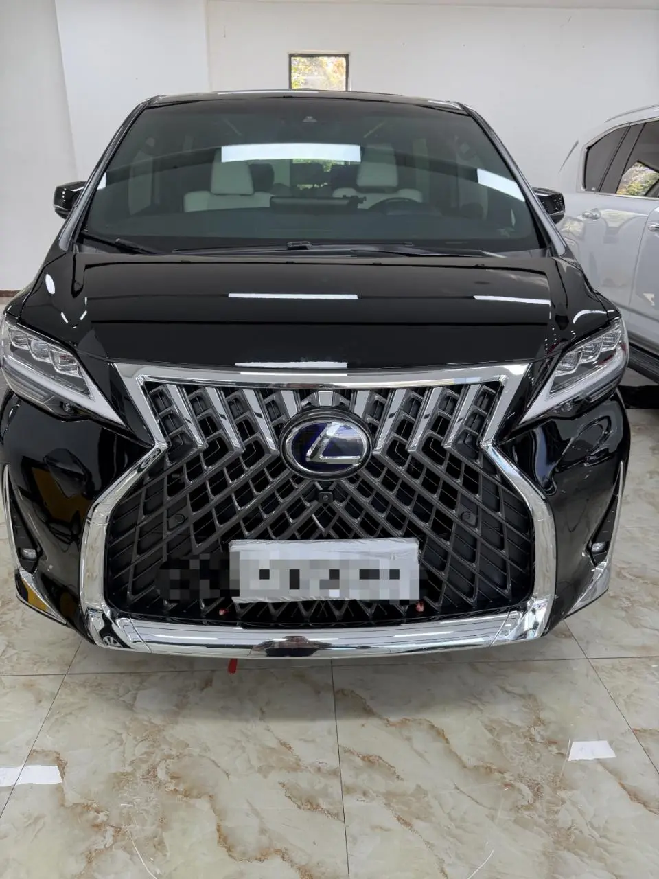 Lexus Lexus LM 350h E-Four seven-seater Junya Edition