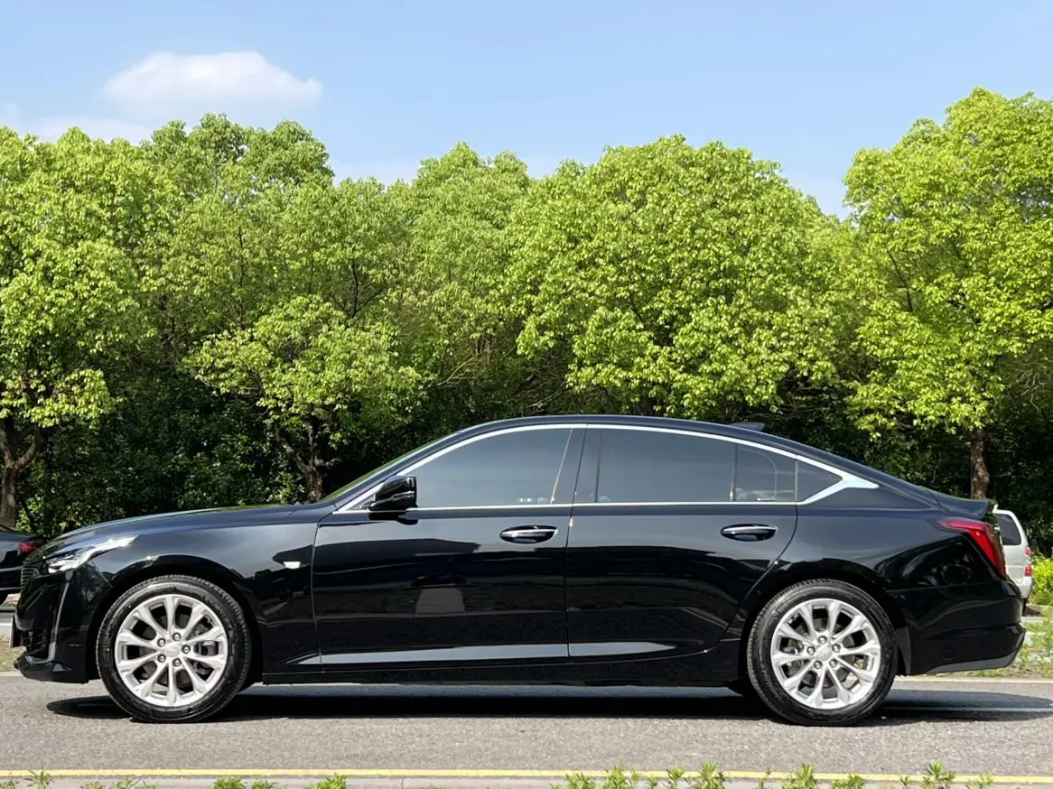 Cadillac Cadillac CT5 28T Luxury Standard Edition