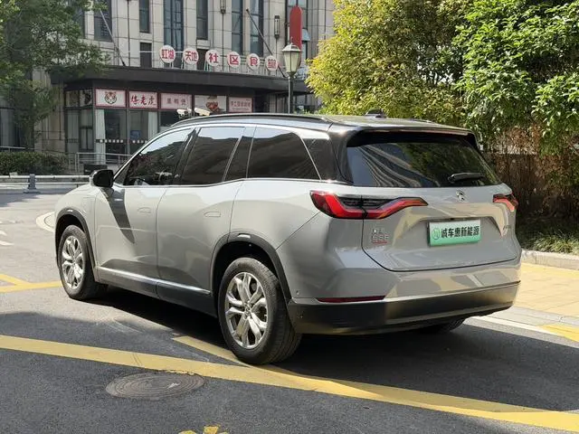 NIO NIO ES8 450KM six-seater version