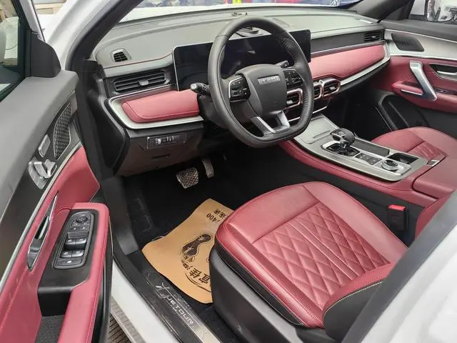 Chery Jetour Jietu X70 PLUS 1.5T DCT Brave PLUS 7 seats