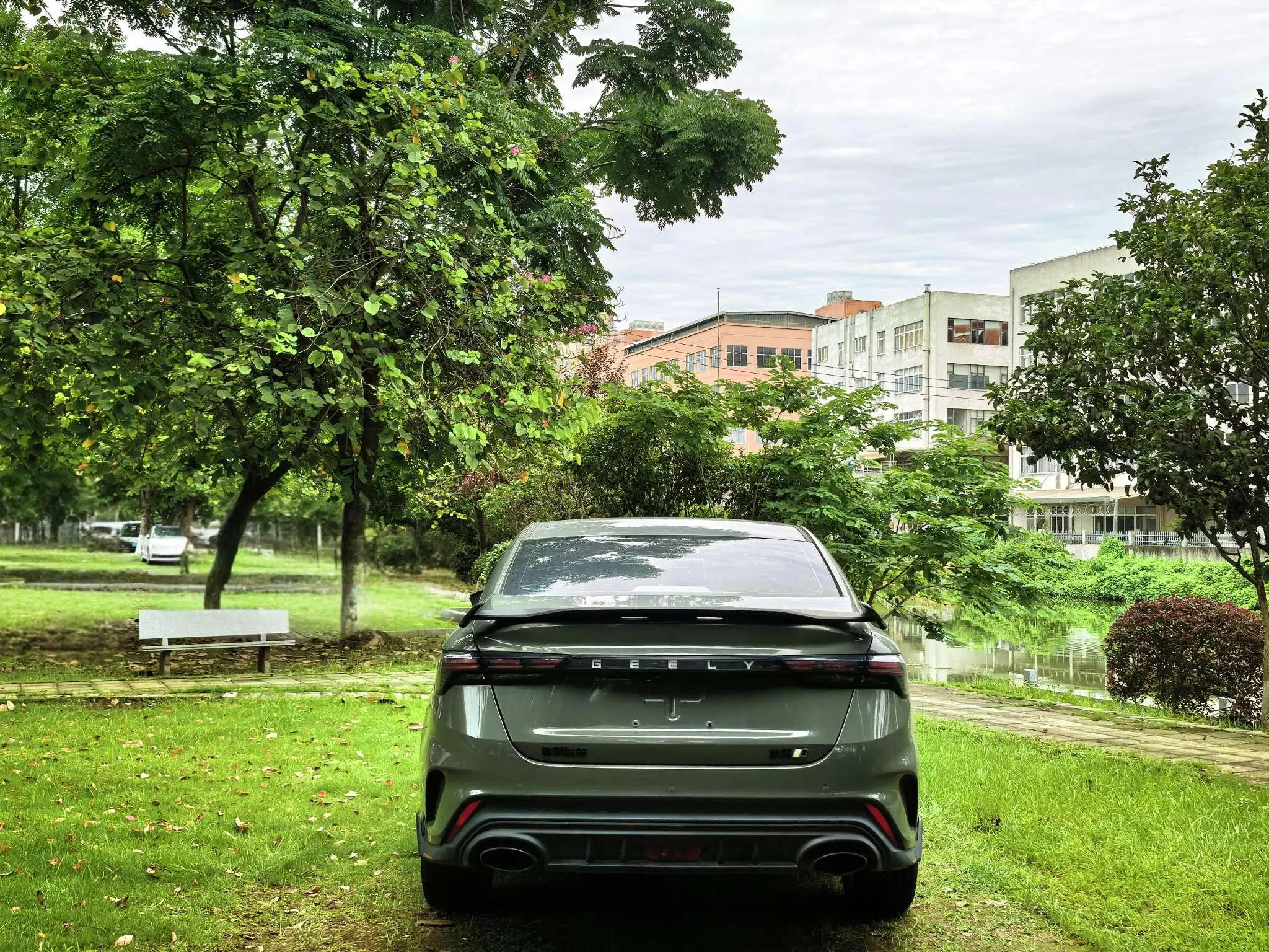 Geely Binrui Binrui COOL 1.5T DCT Thunder Edition