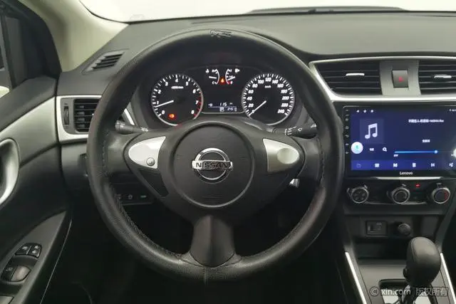 Nissan Xuan Yi Classic 1.6 XE CVT Comfort Edition