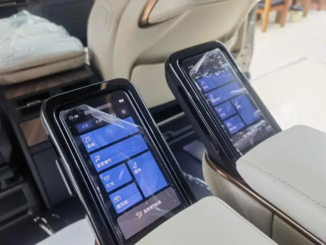 Lexus Lexus LM 500h DIRECT4 six-seater premium edition