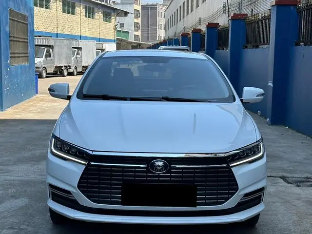 BYD Qin Yu Travel edition