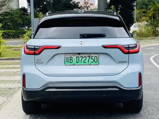 NIO NIO ES6 420KM sports version