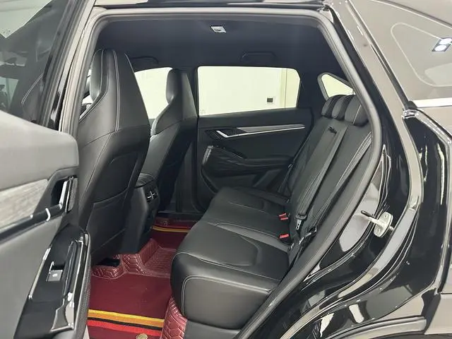 Jianghuai Yiwei JAC QX PHEV 120km Jinxiang Edition