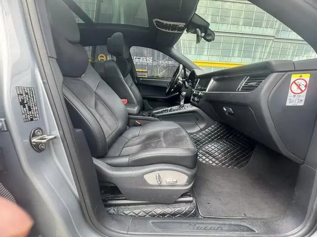 Porsche Macan Macan 2.0T