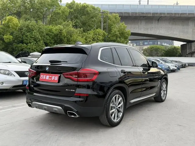 BMW BMW X3 xDrive25i Luxury Set