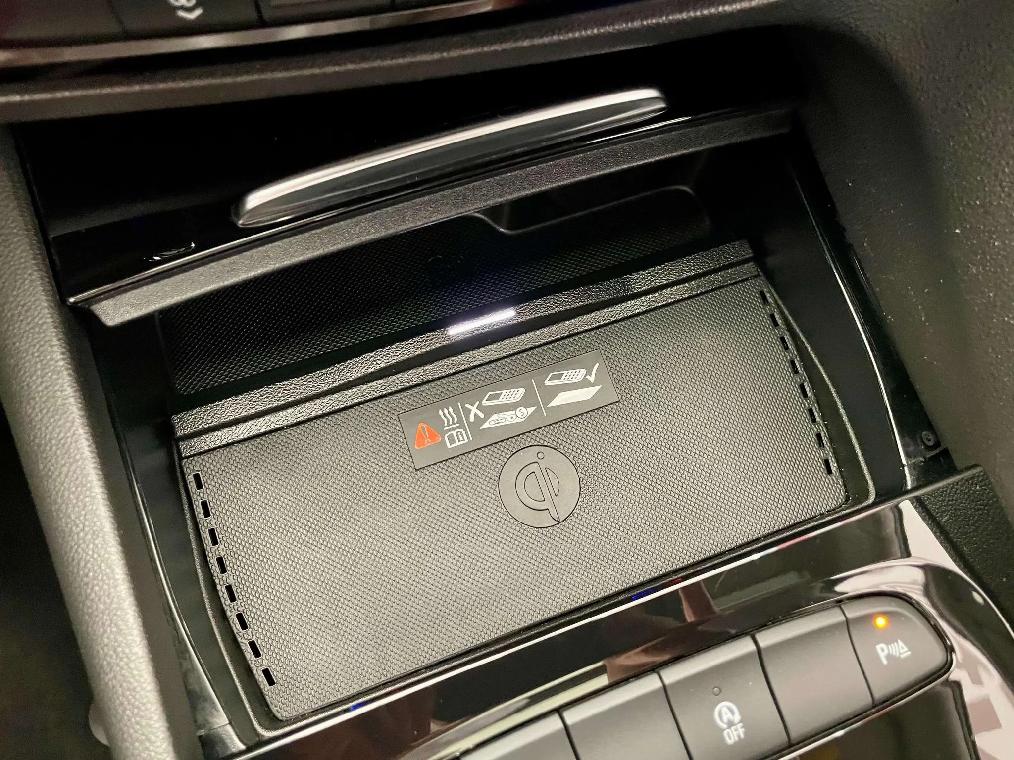 Buick Regal 25T Premium Edition