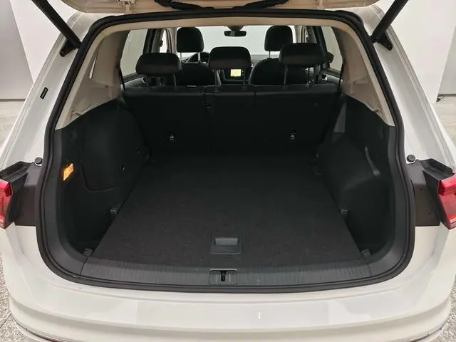 Volkswagen Tiguan L PHEV 430PHEV plug-in hybrid Ultimate Edition