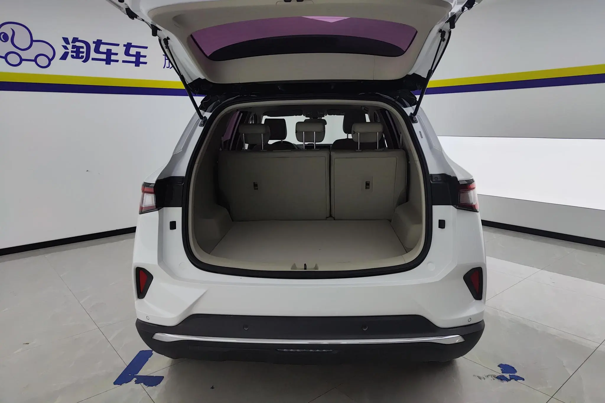 Wuling Wuling Xingchen 1.5T automatic star Obsidian version