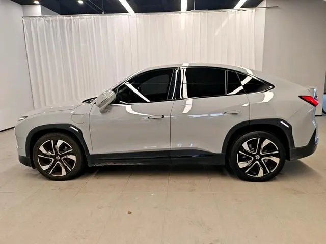 NIO Nio EC6 605KM sports version