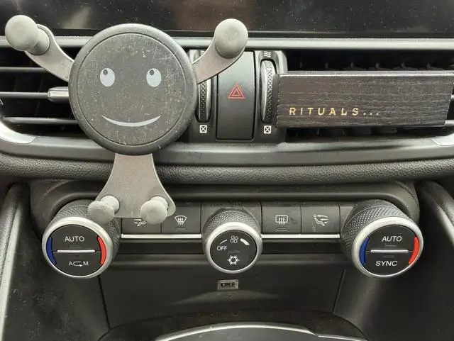 Alfa Romeo Giulia 2.0T 200HP Elite Edition