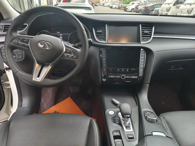 Infiniti Infiniti QX50 2.0T two-wheel drive fashion version