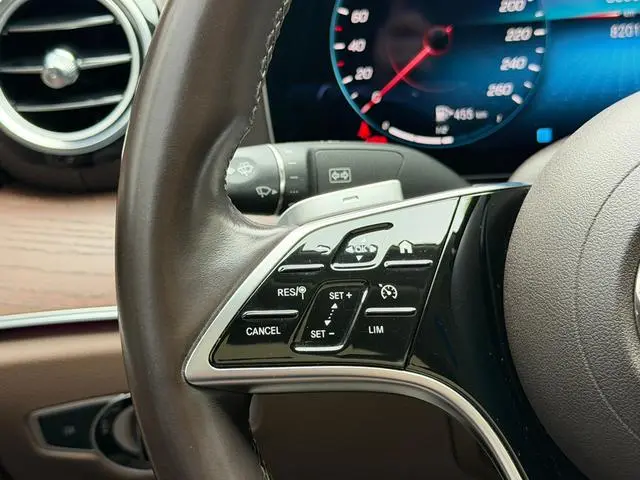 Mercedes-Benz Mercedes-Benz E-class PHEV Facelift E 350 e L sedan