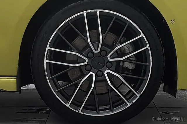 LYNK & CO Lynk 03 03+2.0 TD Automatic Yufeng Version