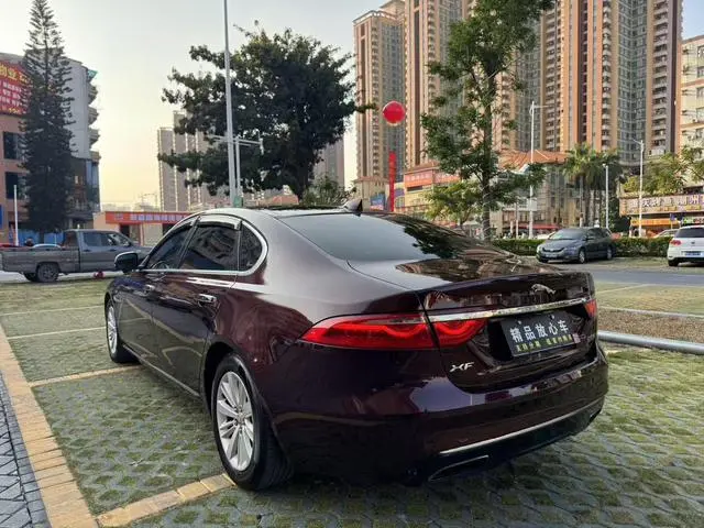Jaguar Jaguar XFL XFL 2.0T 240PS Deluxe Edition