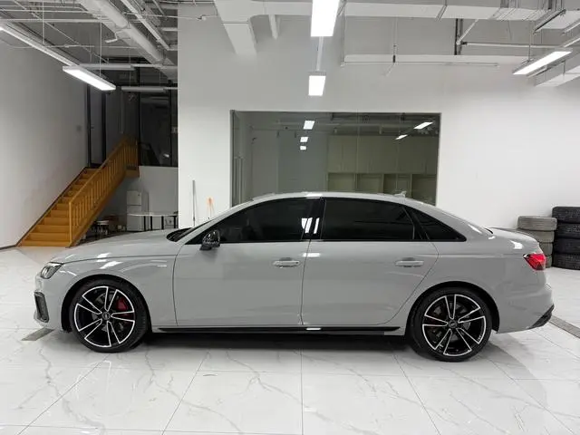 Audi Audi A4L 45 TFSI quattro premium dynamic type