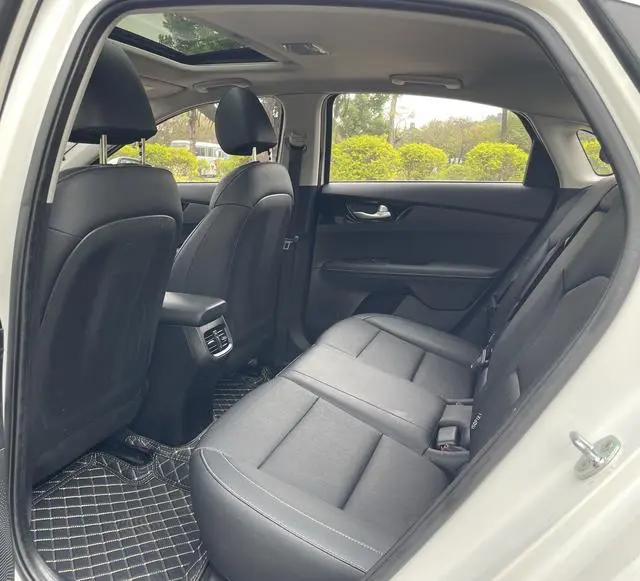 Kia Kia K3 Facelift 1.5L CVT fashion version